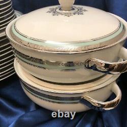 114 Piece Hutschenreuther China Dinnerware Service for 12 Platinum Encrusted