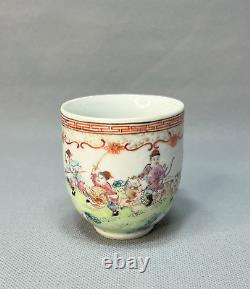 18c. Antique Chinese Export Hand-painted Porcelain Coffee Cup Hunting Scene Deer