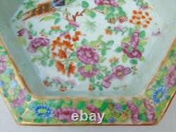 19th Century Daoguang Cantonese Porcelain Bowl Famille Rose