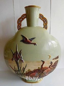 19th Century Royal Worcester Moon Flask In Japanese Style Painted With Ducks