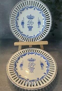 2 x antique 18th C original Chinese blue and white porcelain plates Danish king