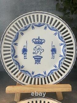 2 x antique 18th C original Chinese blue and white porcelain plates Danish king