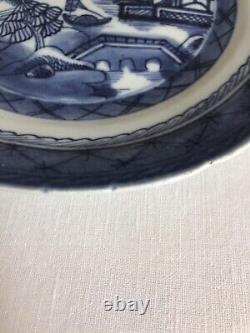 3 Qianlong Period Blue & White Plates 22 cm Long/Wide