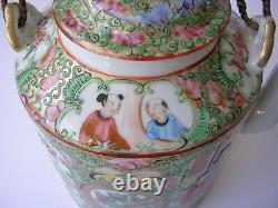 A Beautiful 19th Century Canton Famille Rose Teapot In excellent condition