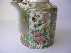 A Beautiful 19th Century Canton Famille Rose Teapot In excellent condition