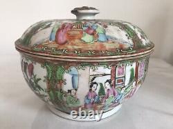 A Chinese Cantonese 19th century Famille Rose Circular Tureen 23 cm Long A/F