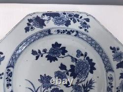 A Chinese Qianlong period Blue and White Porcelain Charger 30 cm wide A/F