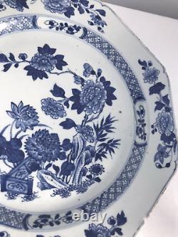 A Chinese Qianlong period Blue and White Porcelain Charger 30 cm wide A/F