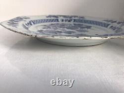 A Chinese Qianlong period Blue and White Porcelain Charger 30 cm wide A/F