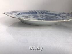 A Chinese Qianlong period Blue and White Porcelain Charger 30 cm wide A/F