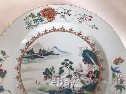 A Chinese Qianlong period Famille Rose Porcelain Charger 32.5 cm wide