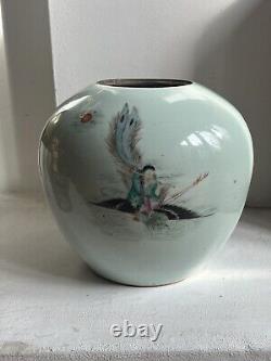 A Large 19th century Chinese Lidded Ginger Jar Hand Painted Beautiful Example