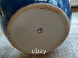 A Large Vintage Chinese 20th Century, Blue & White Prunus Jar / 26 cm Vase