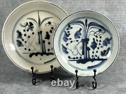 A Pair of Antique Chinese Zhangzhou Swatow Ware Export Blue & White Plates