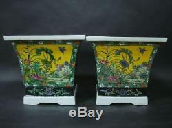 A Pair of Old Thick Heavy Chinese Hand Painting Porcelain Flower Pots Vases