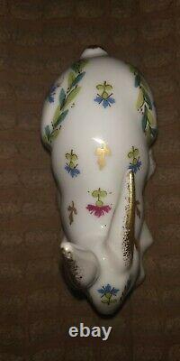 A beautiful hand painted HAVILAND LIMOGES vintage french porcelain Rabbit NM