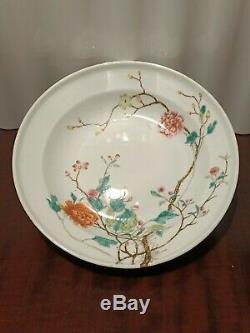 A chinese antique porcelain plate with mark
