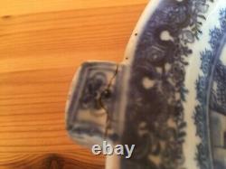 ANTIQUE CHINESE EXPORT BLUE & WHITE WARMING DISH, 19th CENTURY