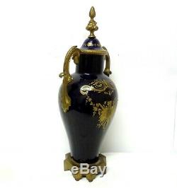 Antique 11´´ Sevres Porcelain Vase Urn Blue Cobalt Hand Painted Scene & Bronze