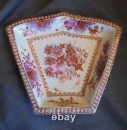 Antique 18th Century Chinese Export Famille Rose Dish