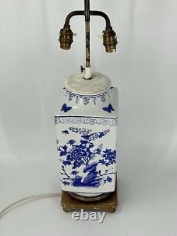 Antique Blue & White Hand painted Chinese Table Lamp