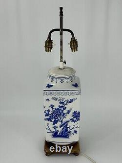 Antique Blue & White Hand painted Chinese Table Lamp