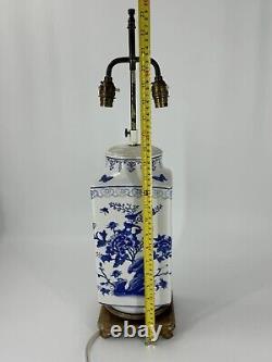 Antique Blue & White Hand painted Chinese Table Lamp