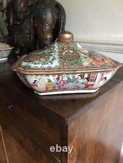 Antique Chinese 19thC Cantonese Hand Made Porcelain Family Rose Lidded Bowl Dish