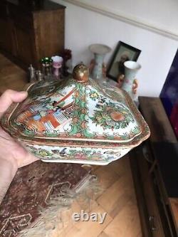 Antique Chinese 19thC Cantonese Hand Made Porcelain Family Rose Lidded Bowl Dish