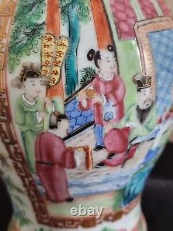 Antique Chinese Canton porcelain famille rose vases, 19th century
