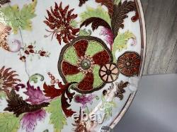 Antique Chinese Famille Rose Porcelain Plate Qing Dynasty Qianlong Period