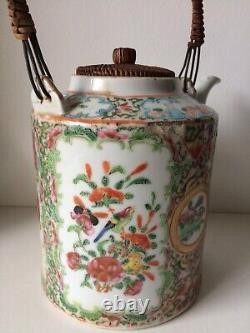 Antique Chinese Porcelain Hand Painted Familirose Tea Pot
