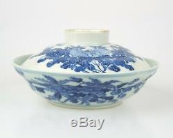 Antique Chinese blue and white porcelain bowl and cover. Guangxu 1875-1908