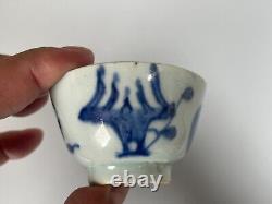 Antique Chinese blue and white porcelain tea cup Qing Dynasty