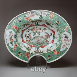 Antique Chinese porcelain famille verte barber's bowl, Kangxi (1662-1722)