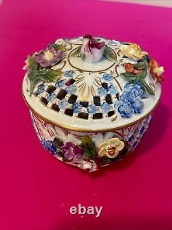 Antique Dresden Carl Thieme Applied Flowers Porcelain Reticulated Box With Lid