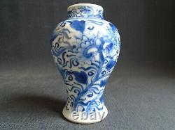 Antique Kangxi period, Chinese Blue & White small porcelain Baluster Vase