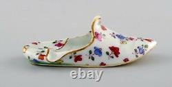 Antique Meissen slipper in hand-painted porcelain with floral motifs. 19th C