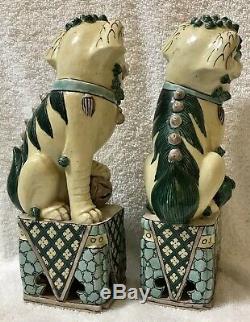 Antique Porcelain Chinese Foo Dog Fu Lion Statue Pair Guardians Handmade 19th C