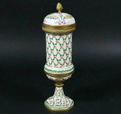 Antique Porcelain Urn/Pokal withBronze Mounts Hand-Painted Sevres France dat. 1770