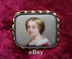 Antique Victorian Hand Painted Cameo Porcelain Brooch Pin of Fine Beautiful Lady