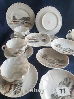 Antique kakiemon Japanese handpainted porcelain 4 tea cups, 13 saucers &plates