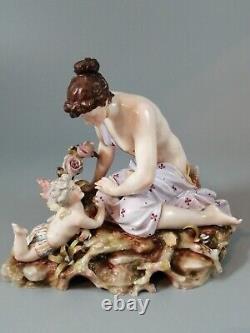 Antique porcelain figurine E & A Muller'Corona', Thuringia, 19 th