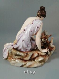 Antique porcelain figurine E & A Muller'Corona', Thuringia, 19 th