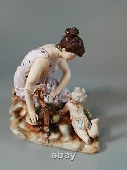 Antique porcelain figurine E & A Muller'Corona', Thuringia, 19 th