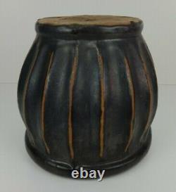 Antiques Song Dynasty Chinese, Black Glazed Ribbed Planter Pot, Ancient Design