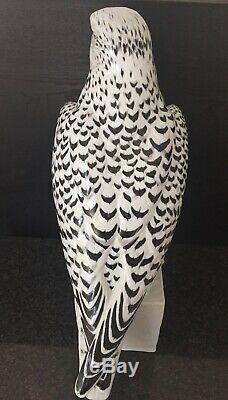 Augarten Wien Hand Painted Art Deco Porcelain Falcon Hawk Bird Aigner Gyrfalcon