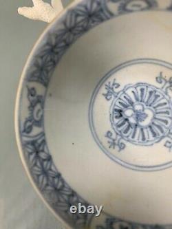 Ca Mau Shipwreck Cargo Lotus and Flowerhead Tea Bowl c1725