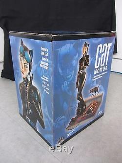 Catwoman Cold-Cast Hand Painted Porcelain Statue Jim Lee (2004) DC Direct