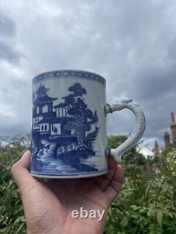 Chinese Antique Blue & White Porcelain Mug Qing Dynasty Qianlong Period